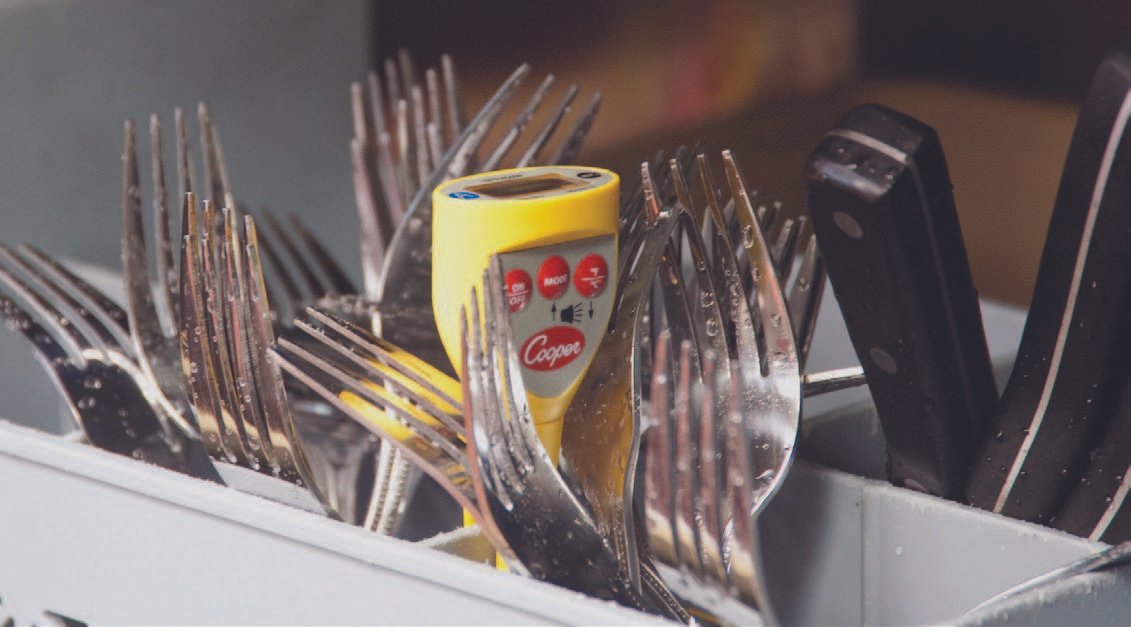 Cooper Atkins DFP 450 W Pen Thermometer - Image 4